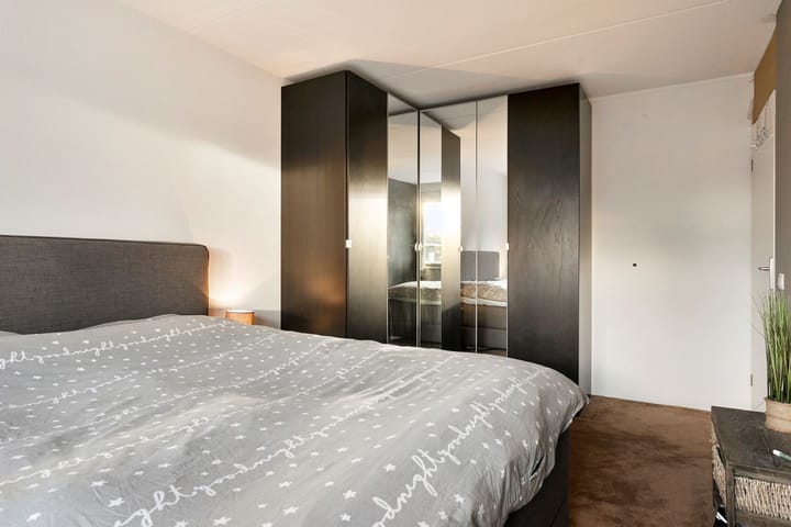 Photo 13 of Den Uylstraat 1