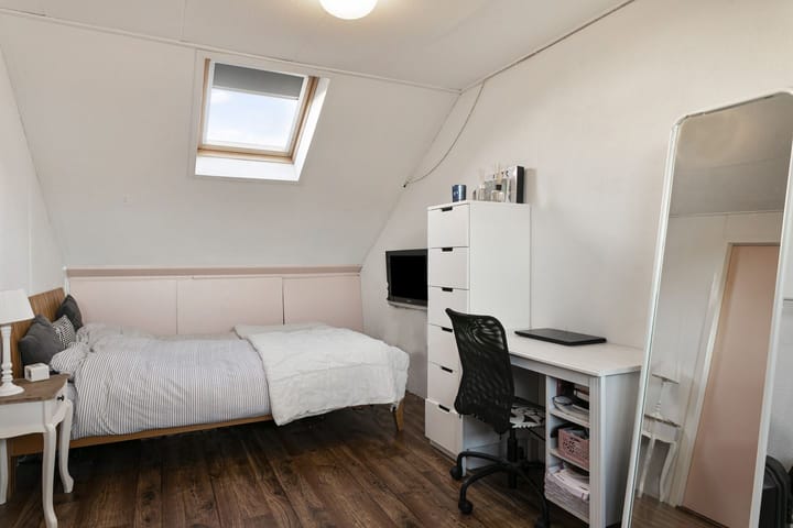 Photo 18 of Den Uylstraat 1