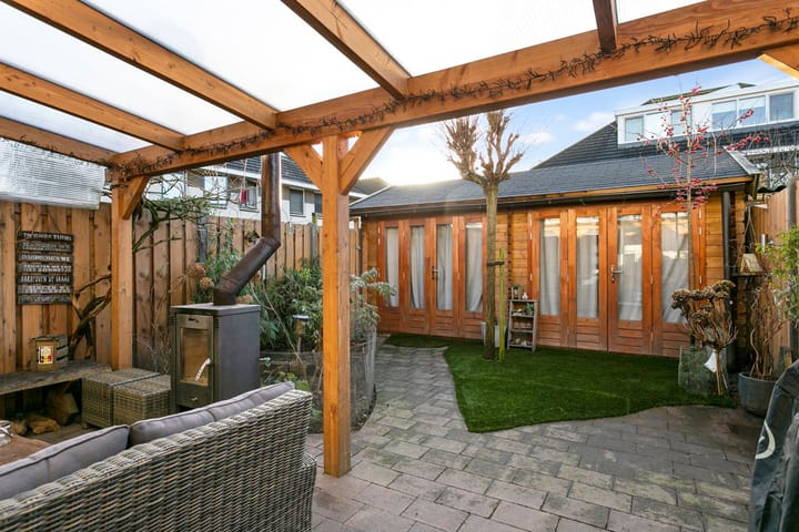 Photo 24 of Den Uylstraat 1