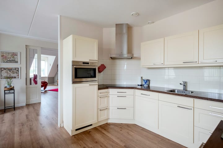 Photo 14 of Brink 32