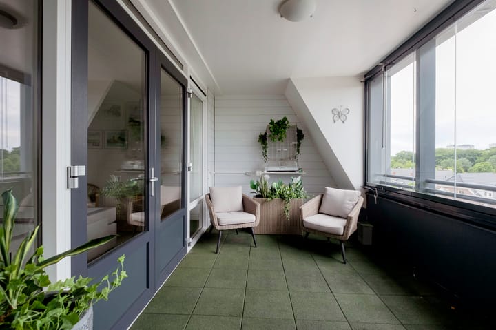 Photo 17 of Brink 32