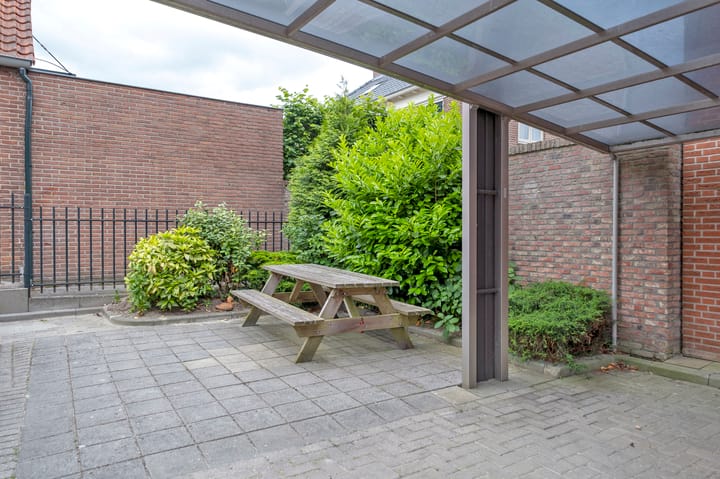 Photo 30 of Brink 32