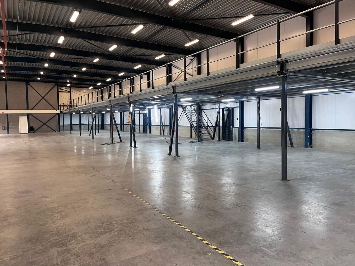 Bekijk foto 4 van Expeditieweg 18