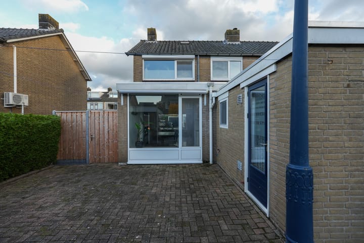 Photo 18 of Alverstraat 7