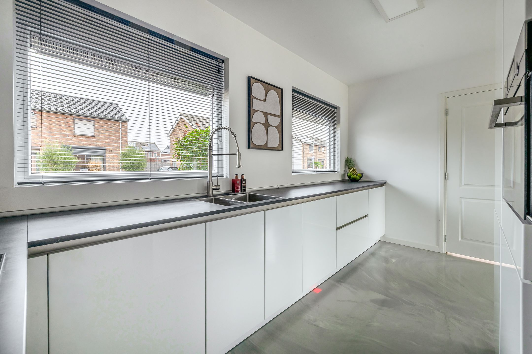 Photo 9 of Wilhelminastraat 42