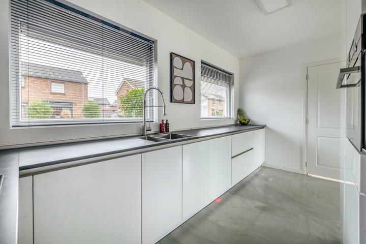 Photo 9 of Wilhelminastraat 42