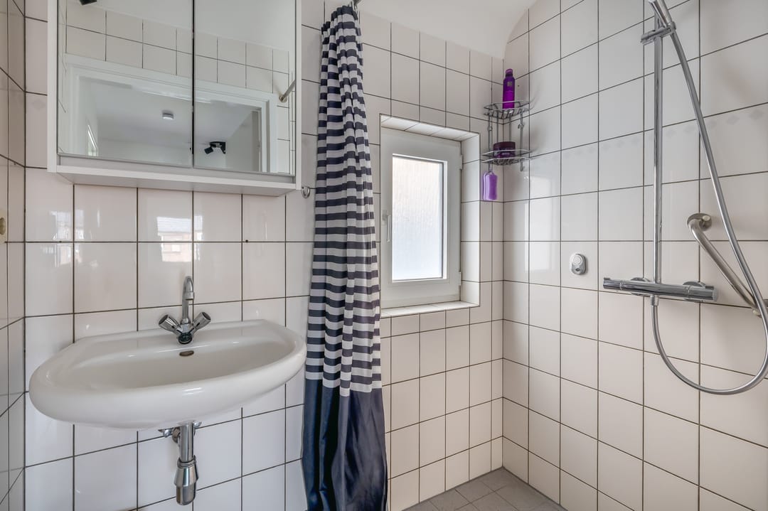 Photo 16 of Wilhelminastraat 42