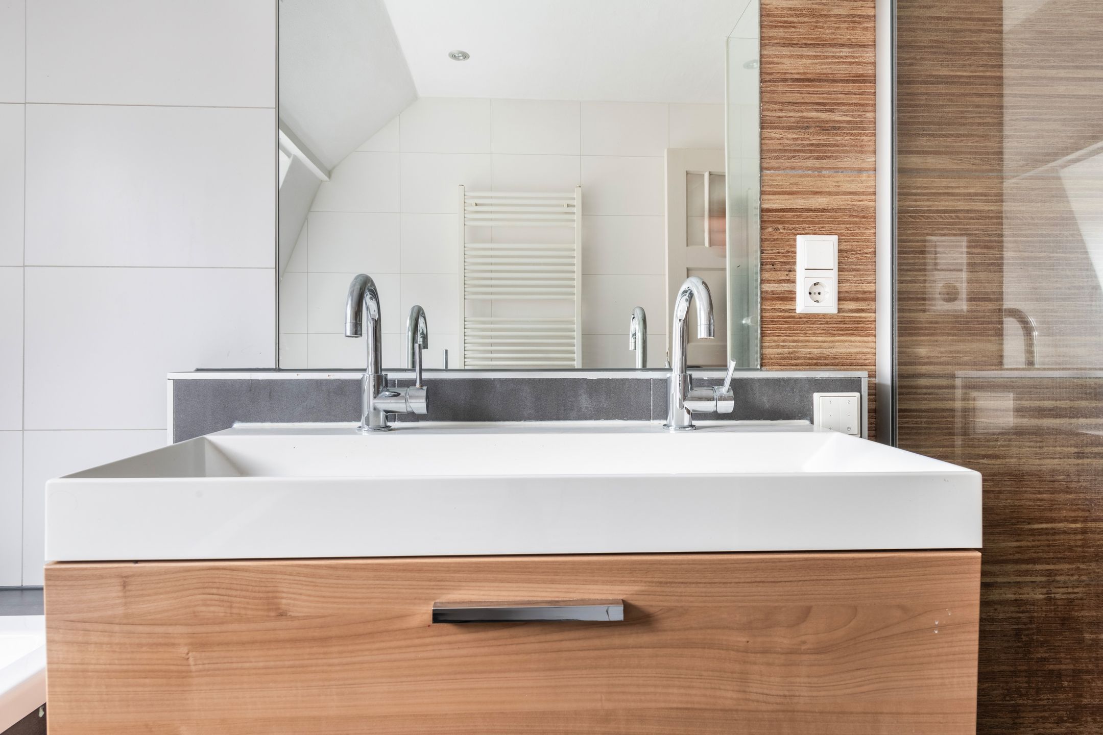 Photo 36 of Gildstraat 129