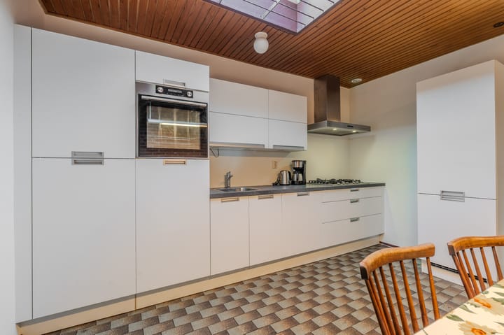 Photo 22 of Tiros 16