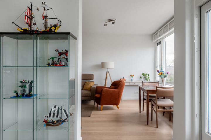 Foto 11 van Van der Helmstraat 261