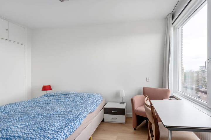 Foto 24 van Van der Helmstraat 261