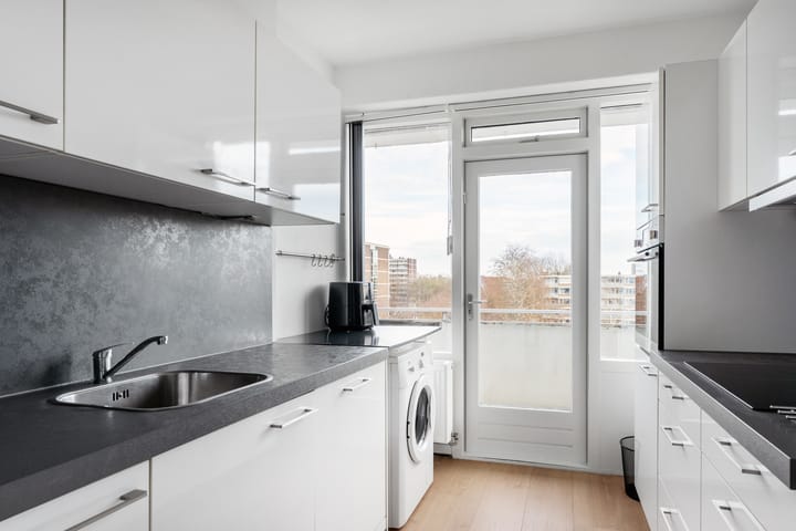 Foto 19 van Van der Helmstraat 261