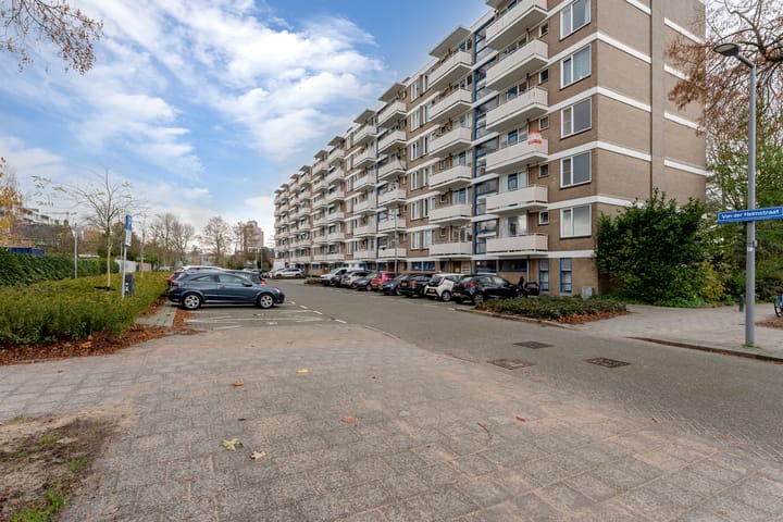 Foto 30 van Van der Helmstraat 261