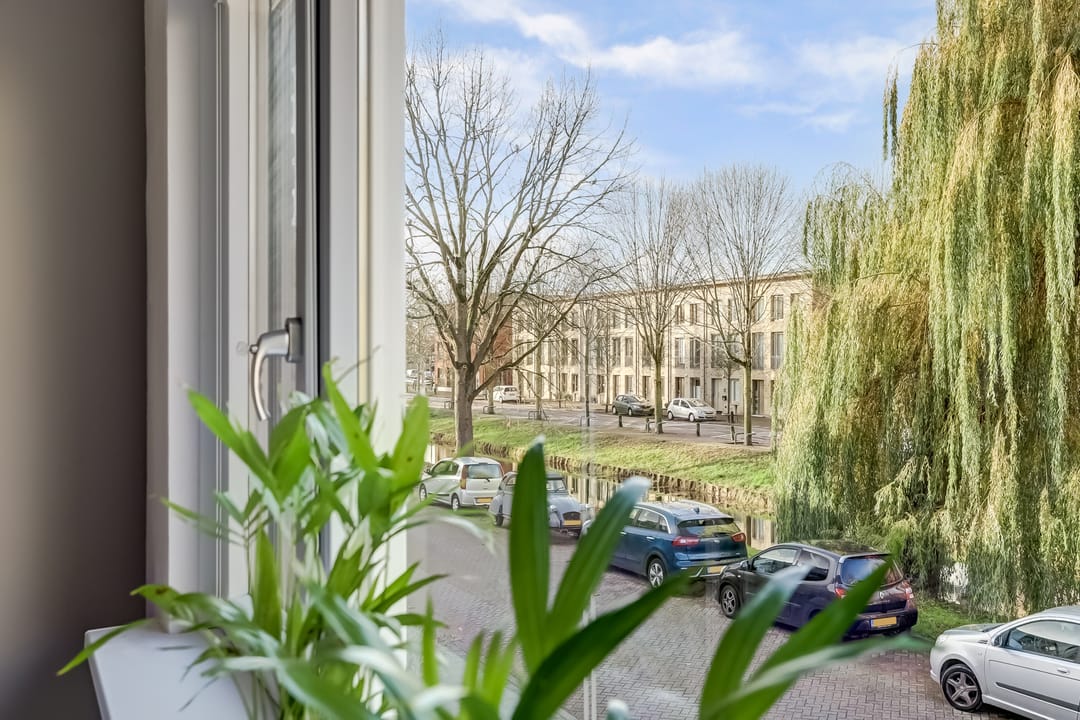 Photo 28 of Maasstraat 23