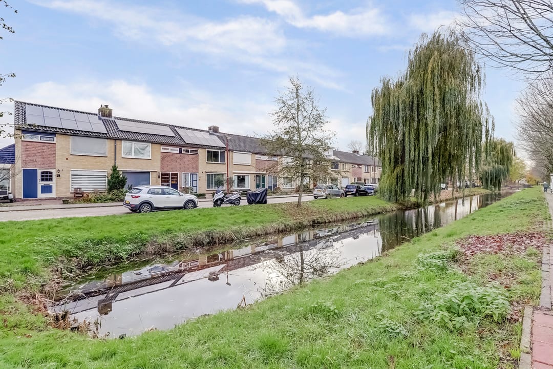 Photo 46 of Maasstraat 23