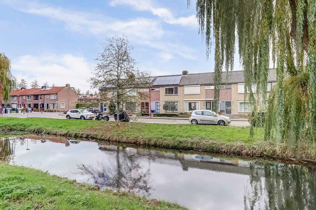 Photo 47 of Maasstraat 23