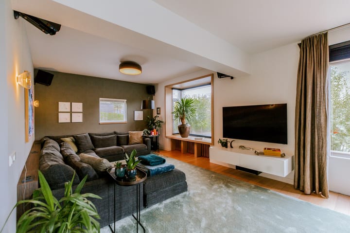 Photo 15 of Beekstraat 18