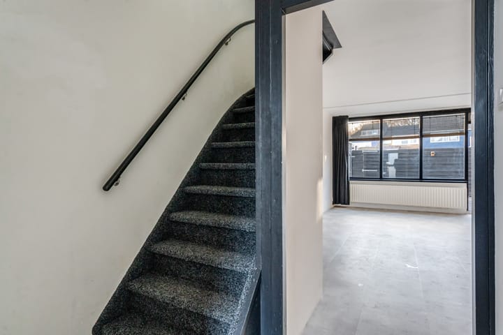 Photo 10 of Dorth 21