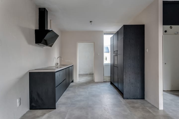 Photo 14 of Dorth 21