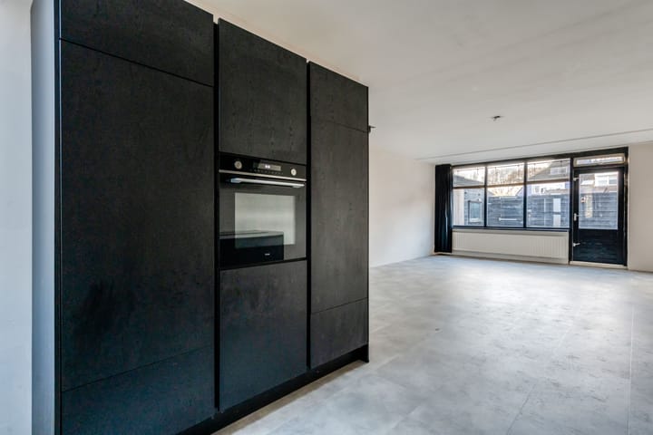 Photo 16 of Dorth 21