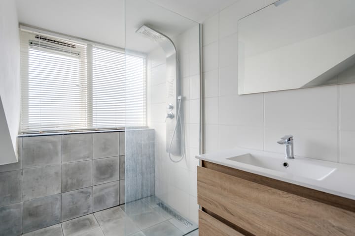 Photo 30 of Dorth 21