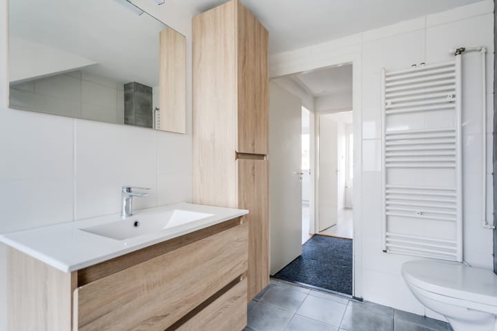 Photo 31 of Dorth 21