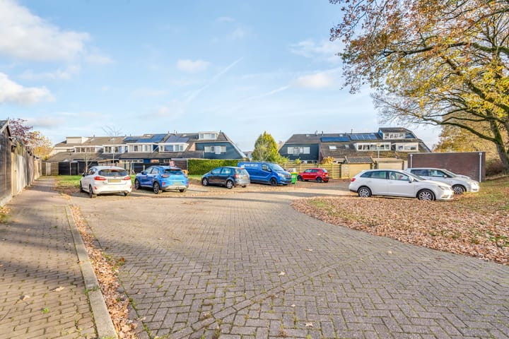 Photo 32 of Dorth 21