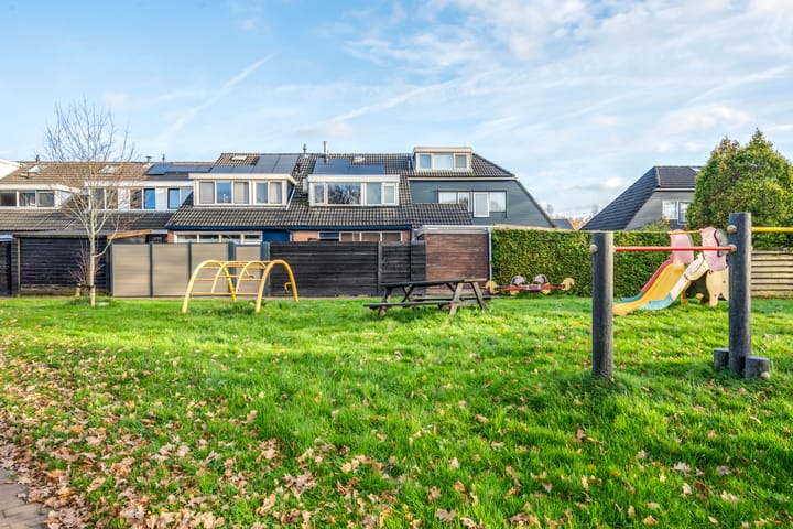 Photo 33 of Dorth 21