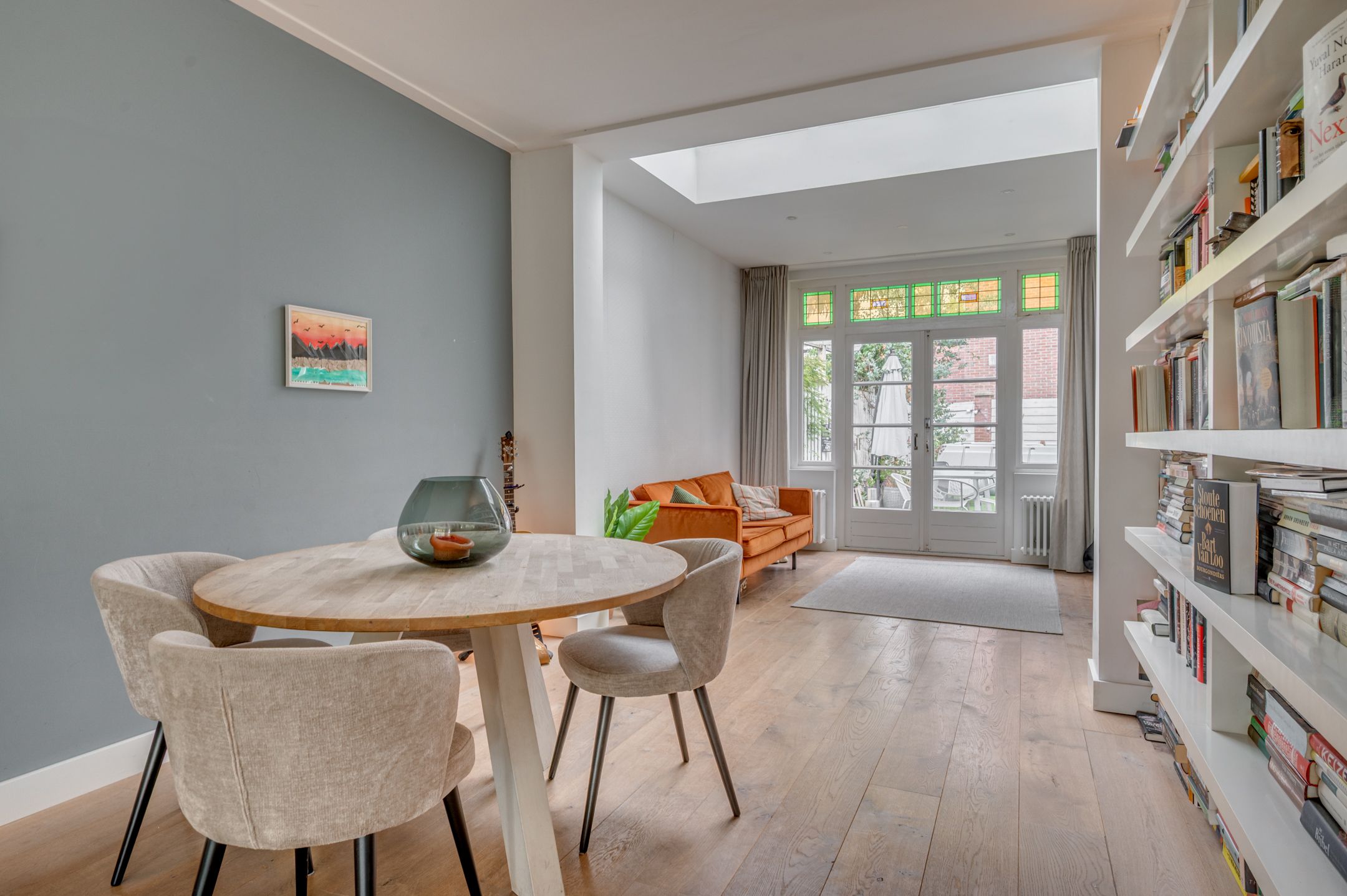 Foto 12 van Pastoor Deckersstraat 1