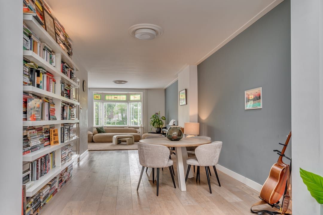 Foto 17 van Pastoor Deckersstraat 1