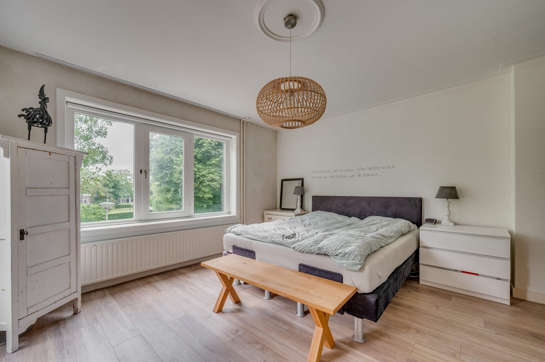 Foto 26 van Pastoor Deckersstraat 1