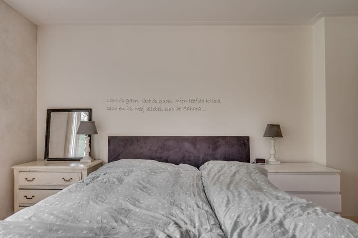 Foto 28 van Pastoor Deckersstraat 1