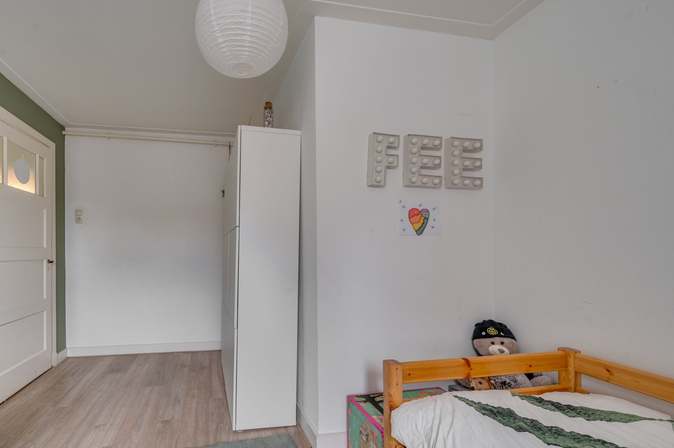 Foto 39 van Pastoor Deckersstraat 1