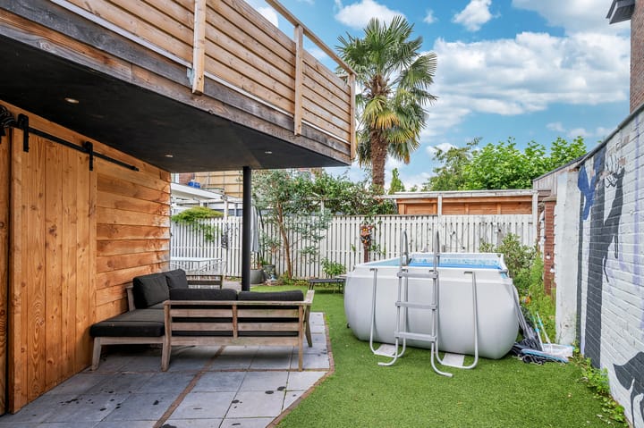 Foto 55 van Pastoor Deckersstraat 1