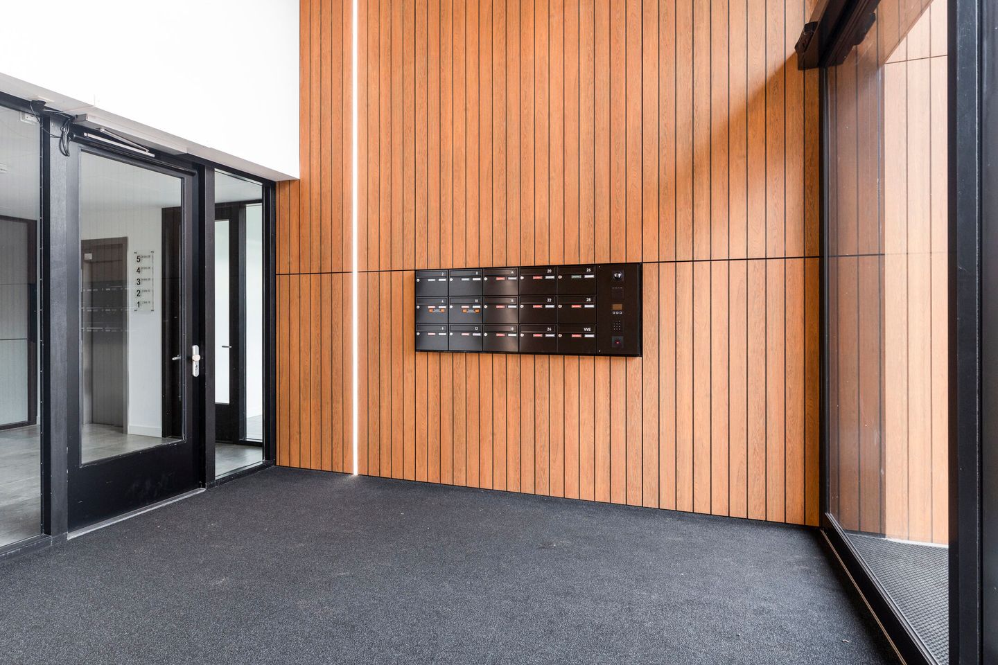 Photo 4 of De Clercqstraat 10