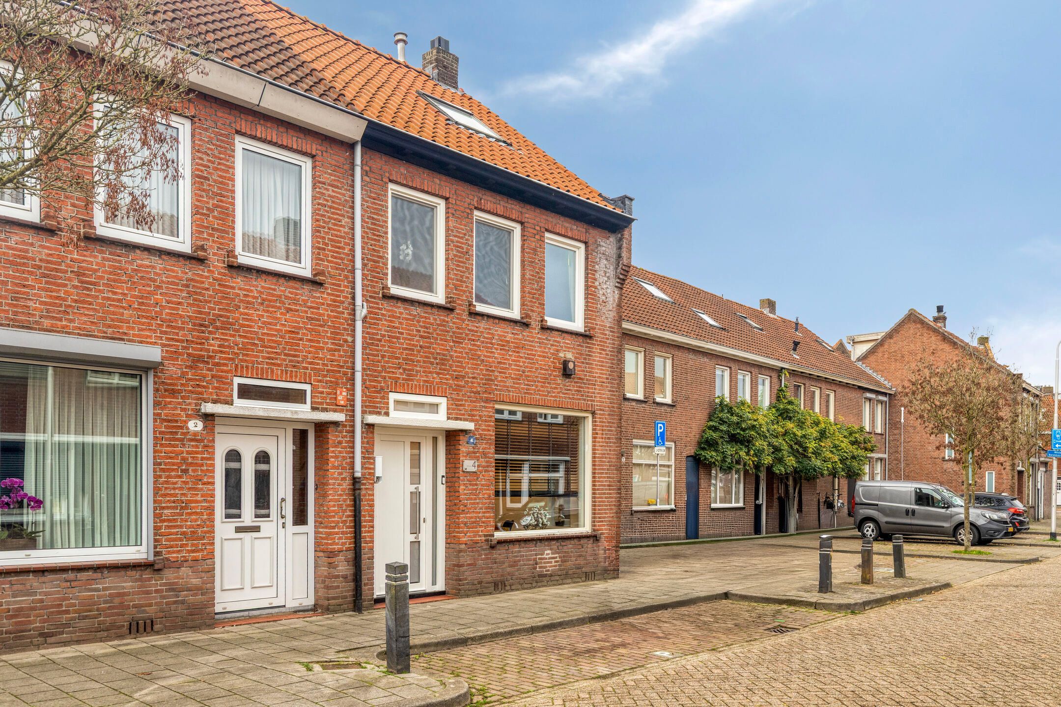 Buying a house in The Netherlands., Willem Barendszstraat 4