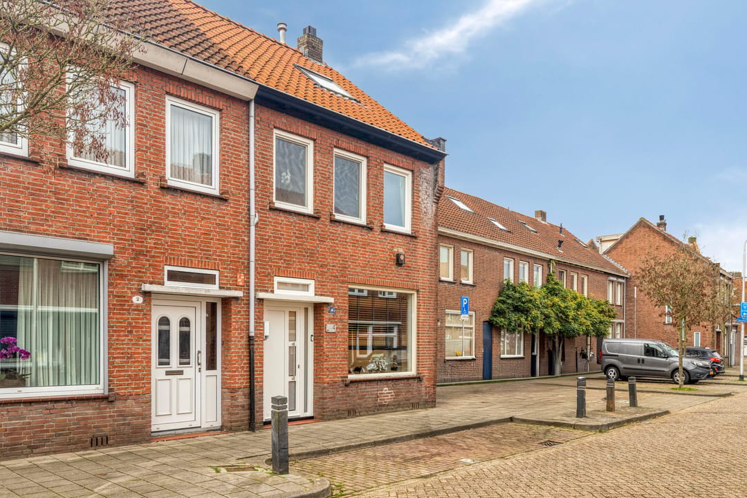 Photo 1 of Willem Barendszstraat 4