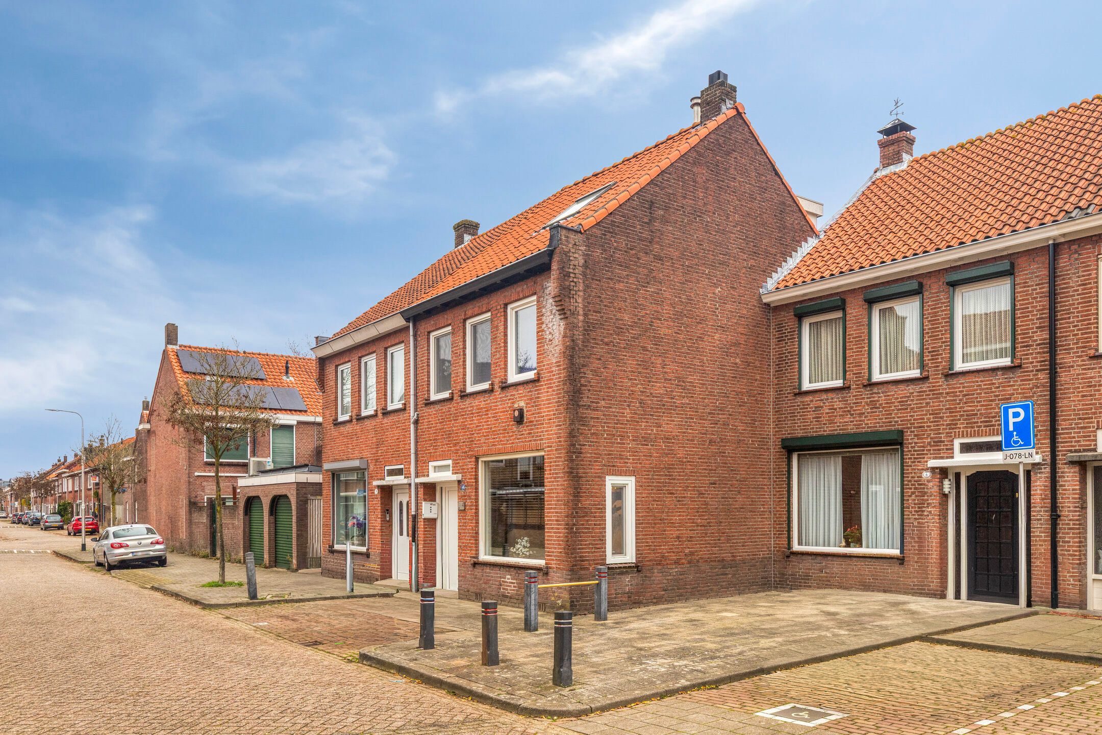 Photo 6 of Willem Barendszstraat 4