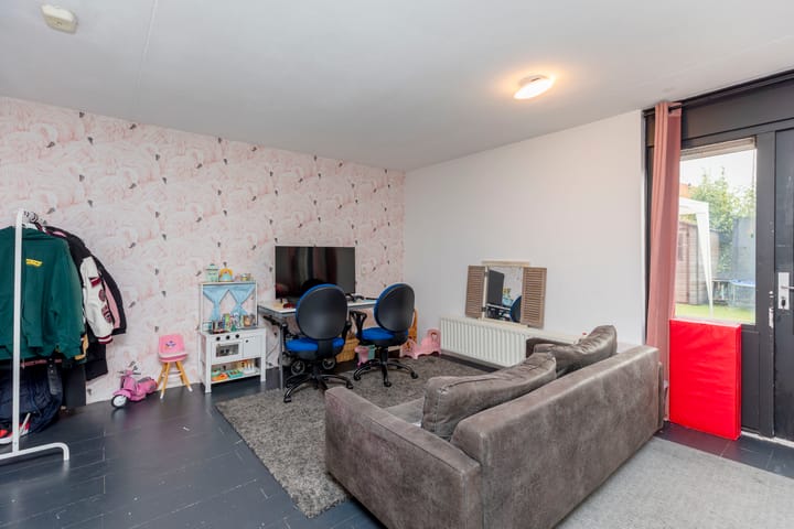 Photo 6 of Burgemeester Wermenbolstraat 16