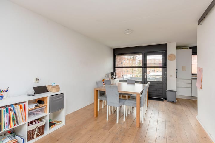 Photo 12 of Burgemeester Wermenbolstraat 16