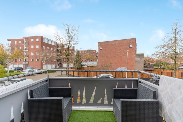 Photo 18 of Burgemeester Wermenbolstraat 16