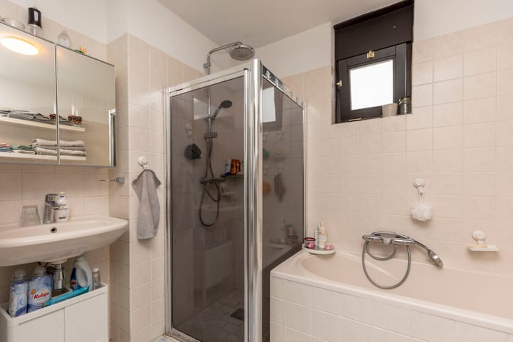 Photo 22 of Burgemeester Wermenbolstraat 16