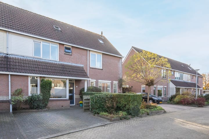 Photo 2 of Geerlanden 12