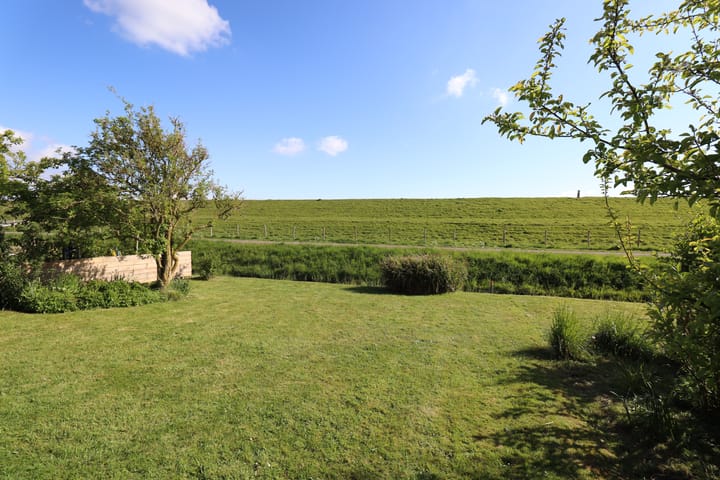 Photo 31 of Herkingsezeedijk 216