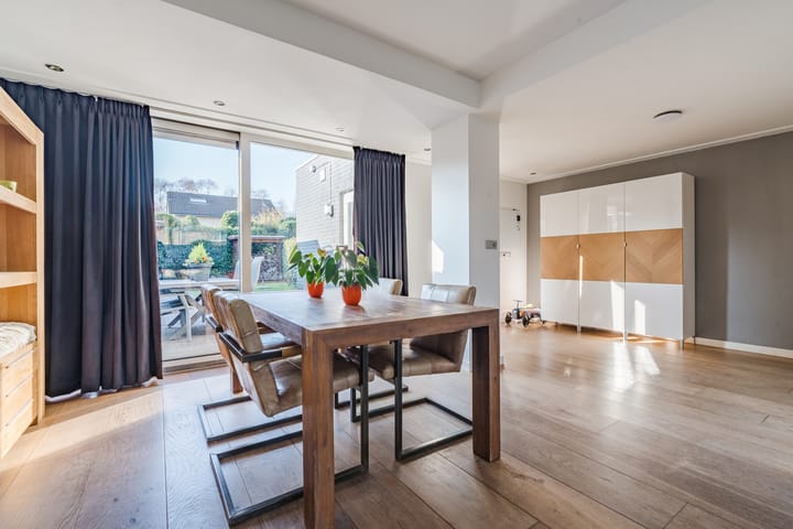 Photo 3 of Floreffestraat 11