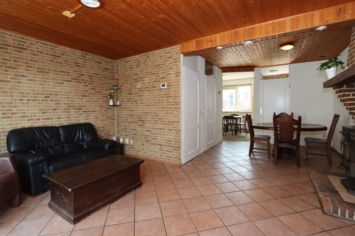 Photo 11 of Bremstraat 37