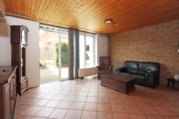 Photo 14 of Bremstraat 37