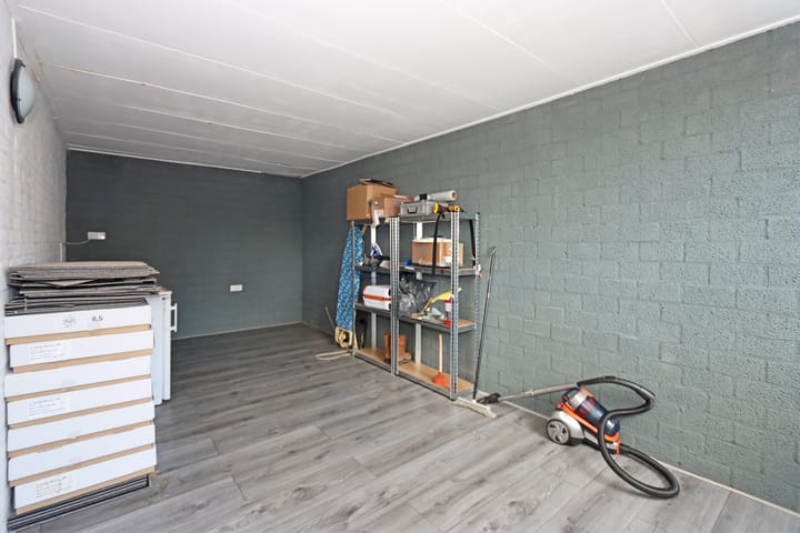 Photo 18 of Bremstraat 37