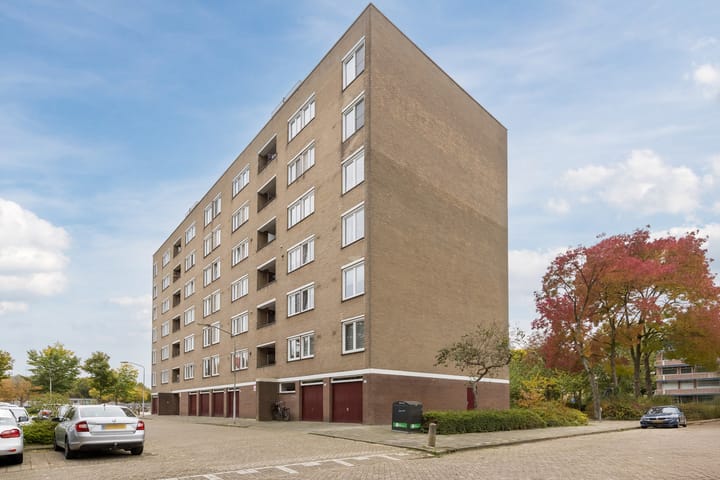 Photo 32 of Menno ter Braakstraat 42