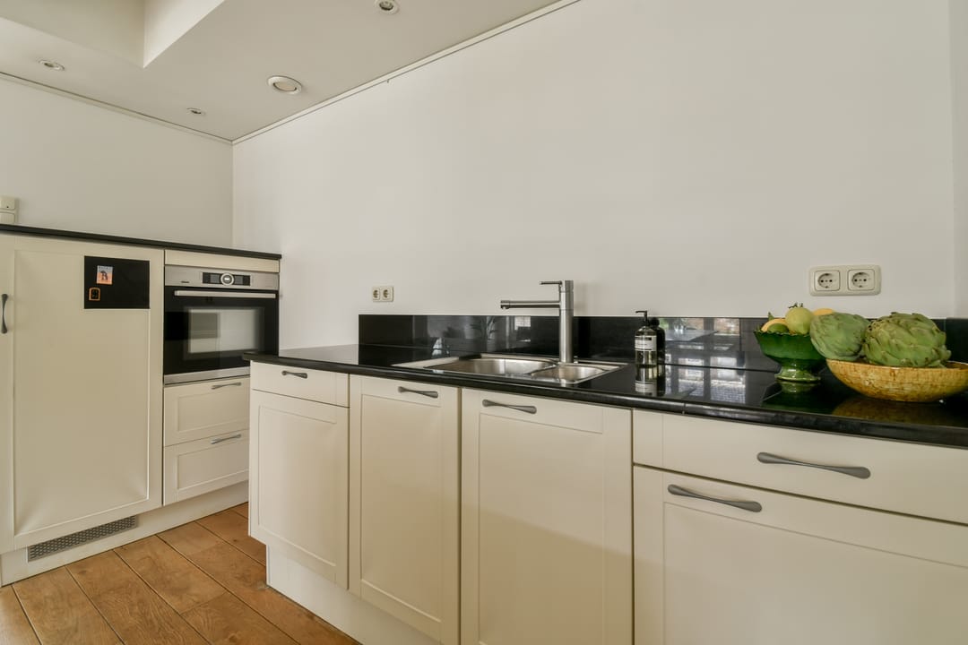 Photo 8 of Michelangelostraat 99-3